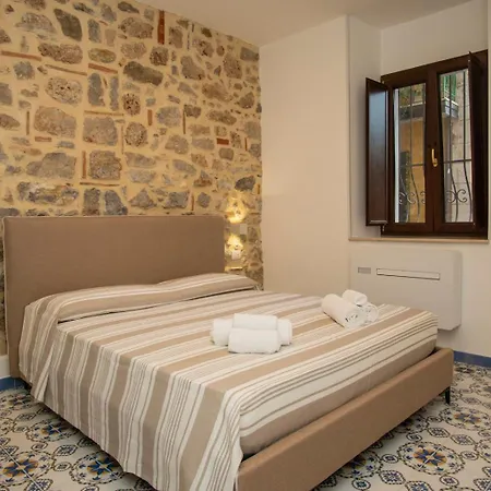 فندق مبيت وإفطار Belvedere مارينا دي كاميروتا